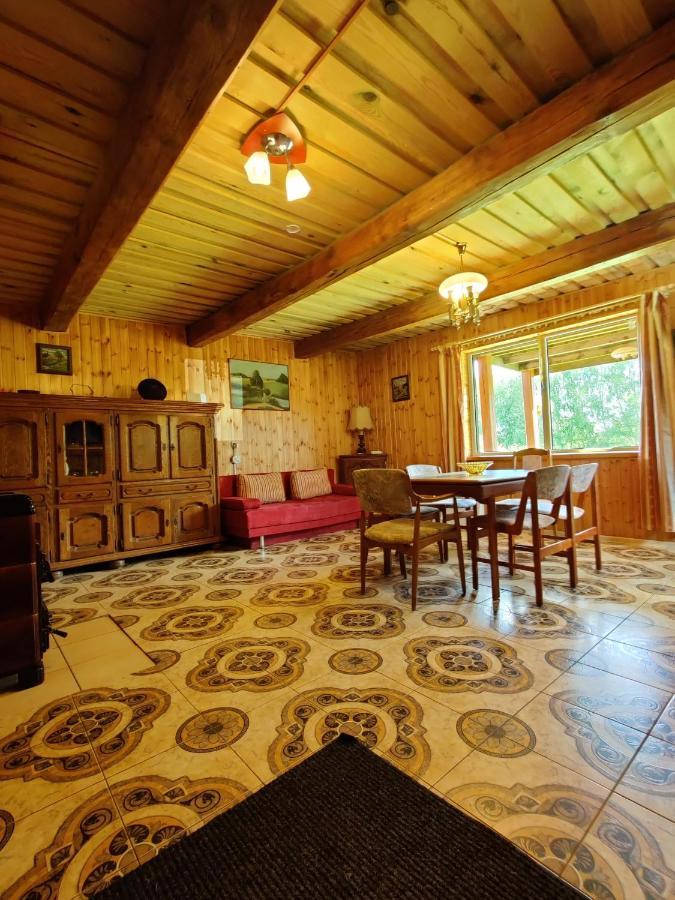 Вилла Zalioji Padustis Экстерьер фото